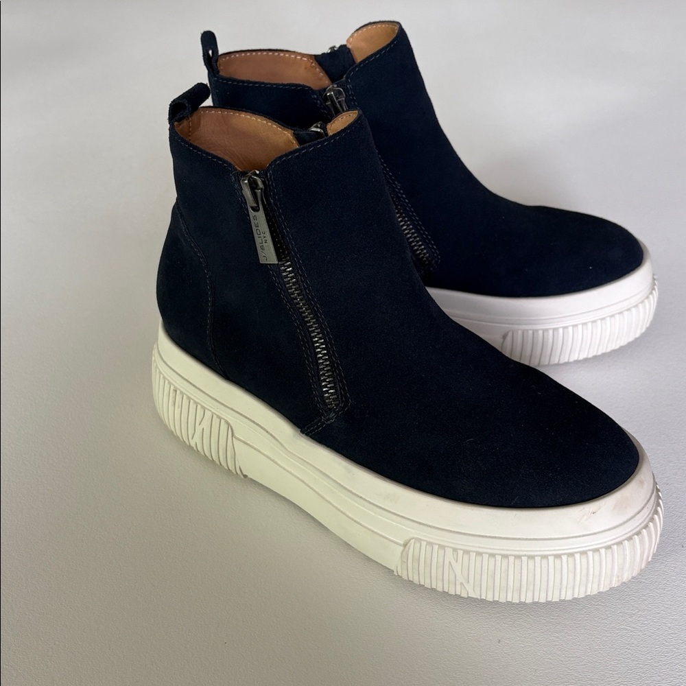 J/Slides Wyona Waterproof Hidden Wedge Bootie Sneakers Navy Suede Leather Size 7